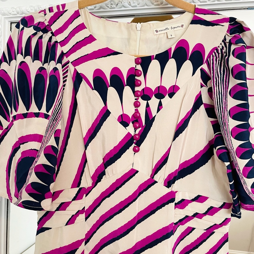 LAST CHANCE Nanette Lepore SILK Printed Mod Dress - Picture 3 of 10